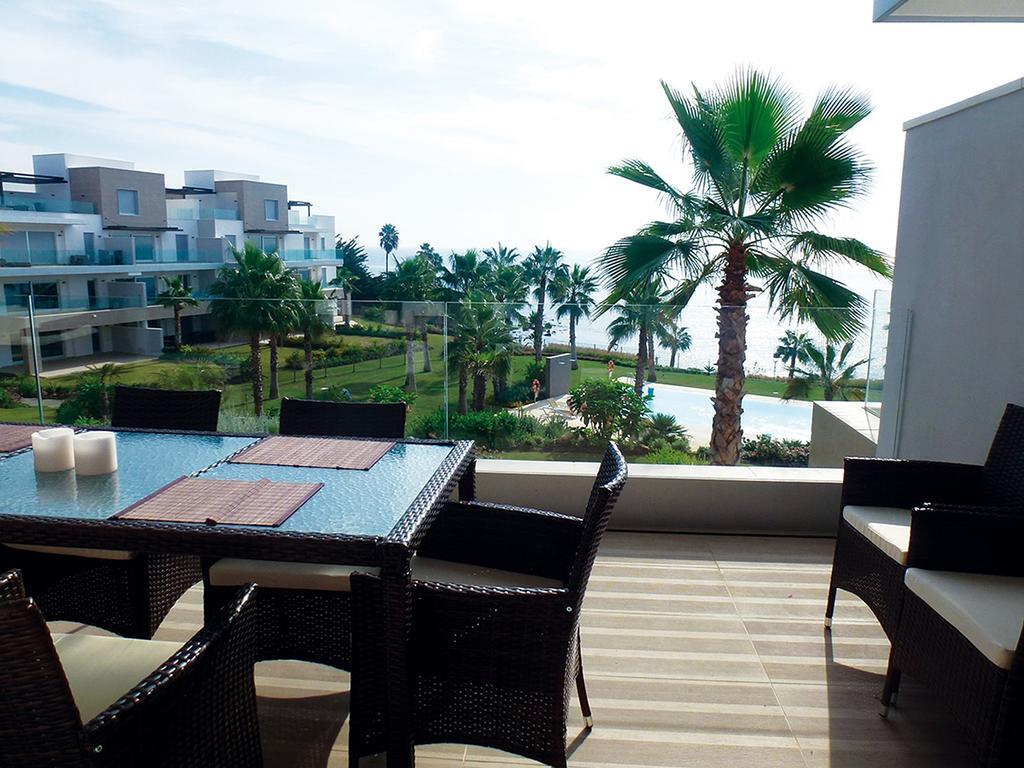 Horizon Beach Apartment เอสเตโปนา ห้อง รูปภาพ