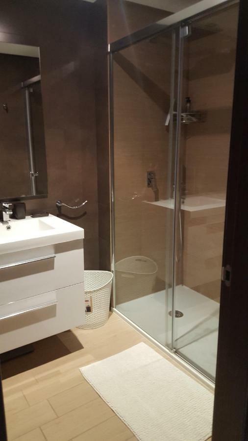 Horizon Beach Apartment เอสเตโปนา ภายนอก รูปภาพ